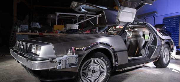 delorean_restoration_team_small