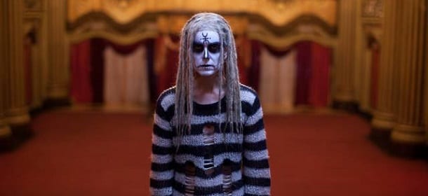 le-streghe-di-salem-sheri-moon-zombie-small.jpg