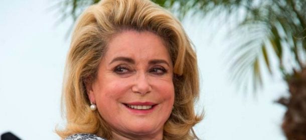 Cannes 2015 ai nastri di partenza: arriva Catherine Deneuve [FOTO]