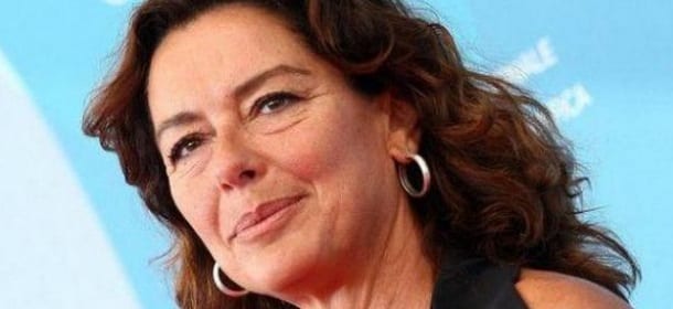 Monica Guerritore, Non uccidere: "Quando una madre sceglie di farsi odiare dalla figlia"