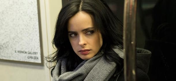 Jessica Jones sbarca su Netflix: gli eroi Marvel non sono più tanto super