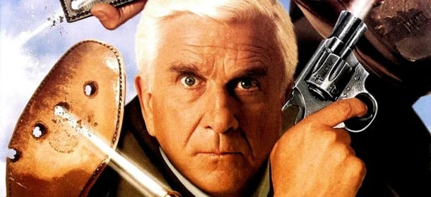 Cinque anni fa ci lasciava Leslie Nielsen, il famoso comico americano