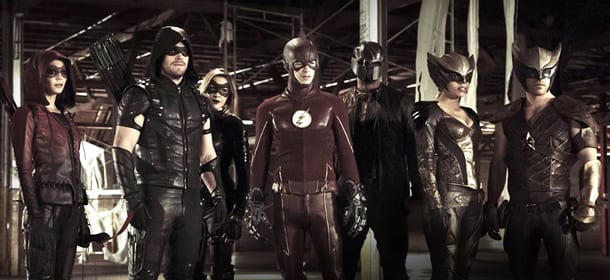 Arrow 4x08: il doppio crossover con Flash getta nuove ombre sul futuro dei supereroi