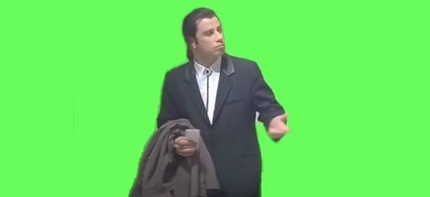 John Travolta confuso, la gif animata che sta spopolando in rete: le migliori in un video