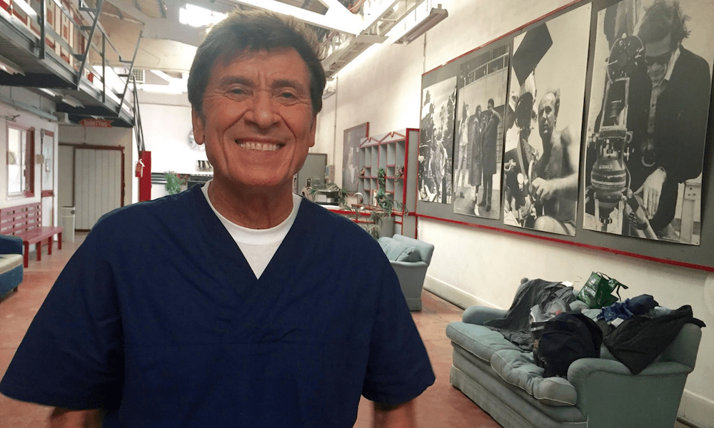 Gianni Morandi sarà Dottor Pietro nella nuova fiction di Canale 5: "un medico sui generis"