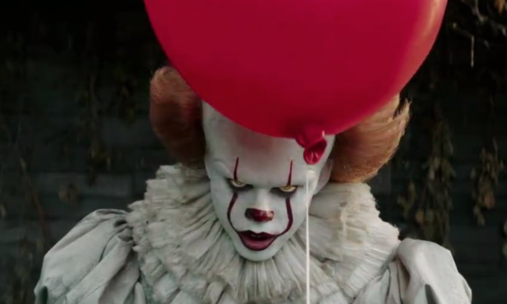 It, il nuovo trailer che svela il volto di Pennywise [VIDEO]