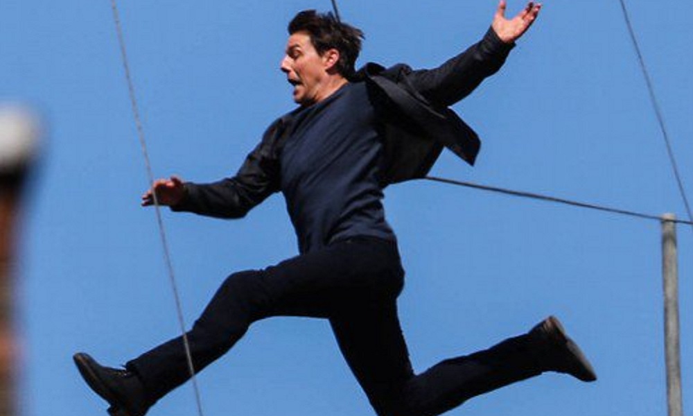 Mission Impossible 6, Tom Cruise ko: riprese sospese. Slitta l'uscita?