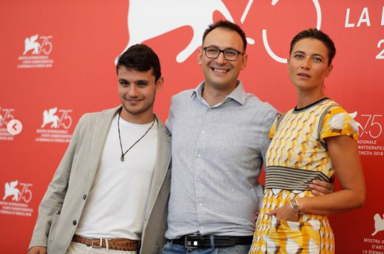 Venezia 75: Riccardo Scarmacio e Valeria Golino insieme sul red carpet [FOTO]