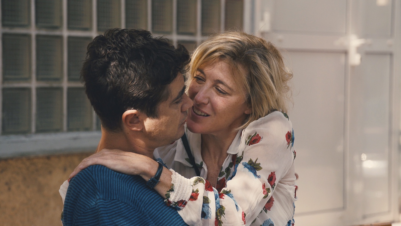 Venezia 75: Riccardo Scarmacio e Valeria Golino insieme sul red carpet [FOTO]