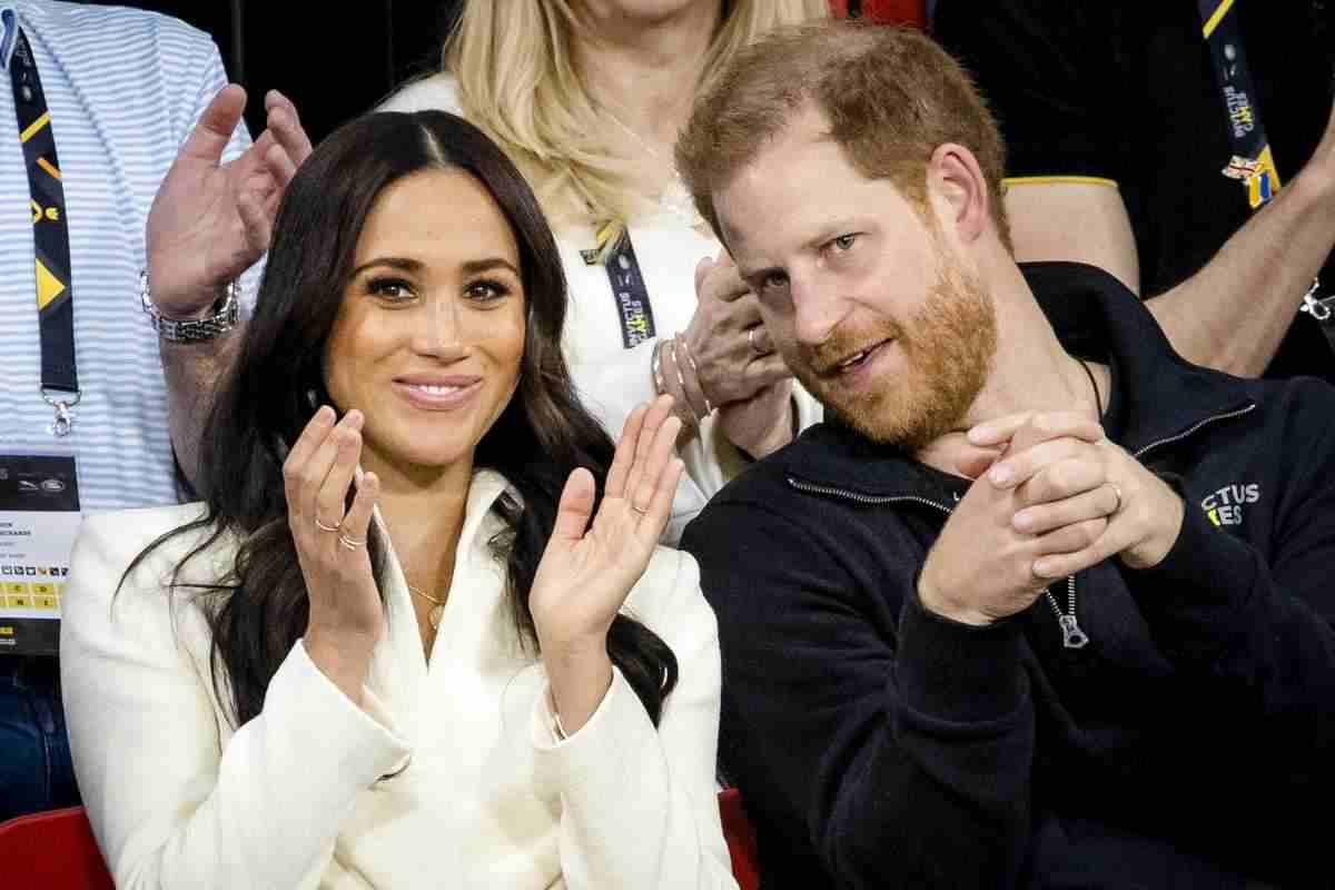 Meghan ed Harry separati per l'incoronazione di Carlo III