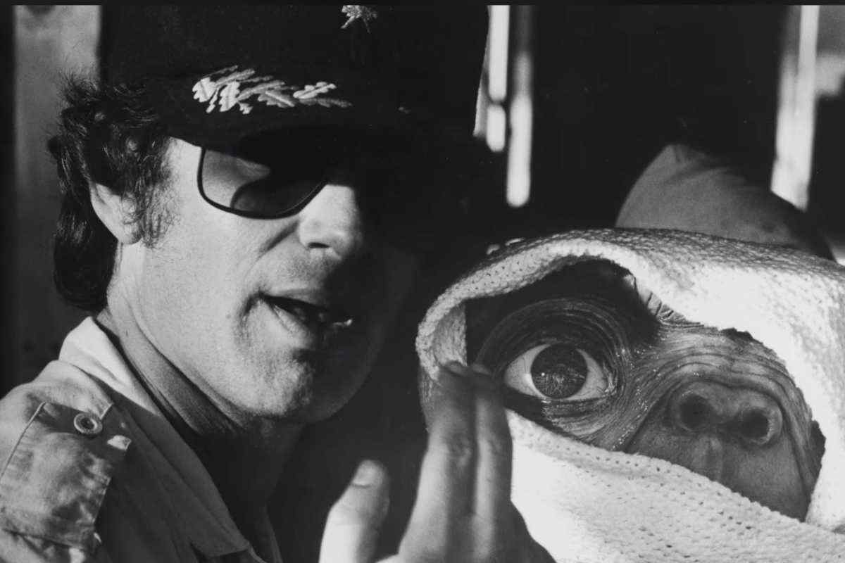 Steven Spielberg si pente riguardo un dettaglio su E.T.