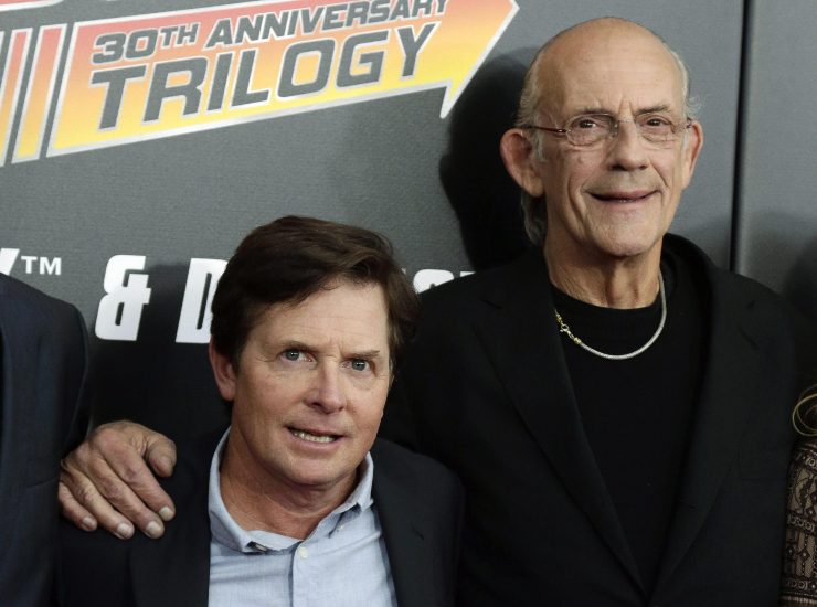 michael j fox e christopher lloyd alla presentazione dell'evento di Ritorno al Futuro