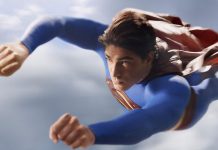 Superman che vola