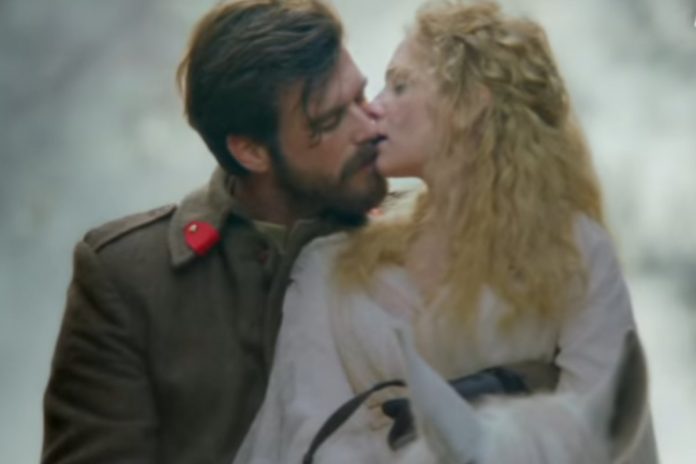 La ragazza e l'ufficiale La ragazza e l'ufficiale serie televisiva