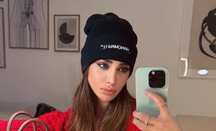 belen rodriguez dettaglio giovanissima