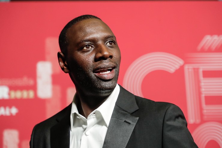 Omar Sy dalla banlieu di Parigi agli studios di Hollywood: la sua storia è incredibile