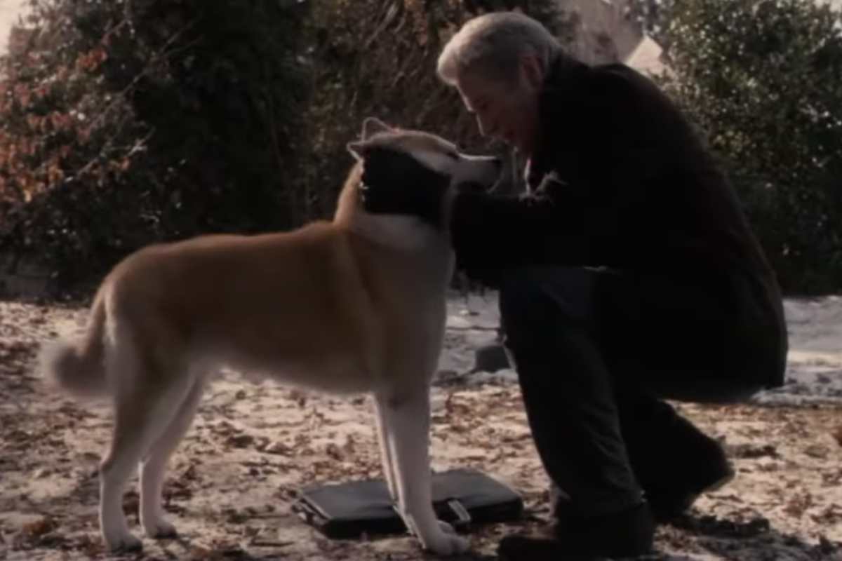 Richard Gere nel film Hachiko