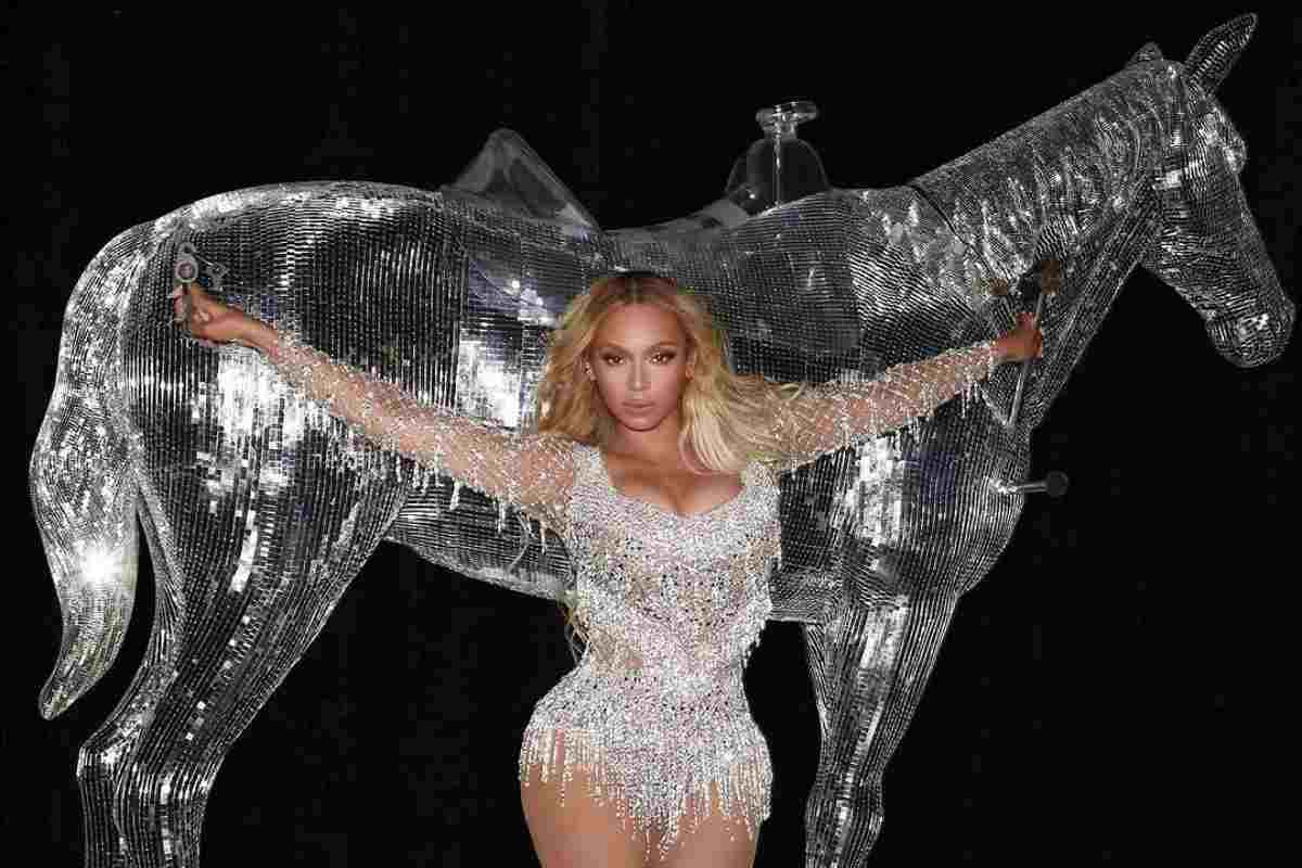 Beyonce presenta il suo film-concerto Reinassance