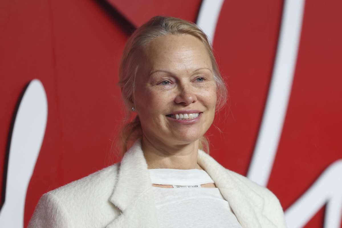 Pamela Anderson non si riconosce oggi