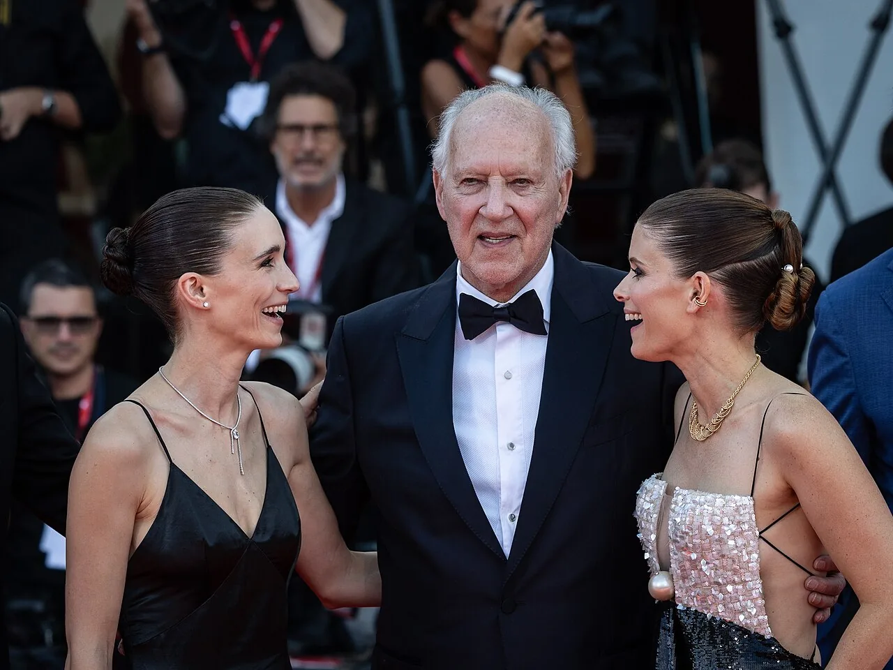 Bucking Fastards, Werner Herzog a Venezia 83: le sorelle Mara e l'esclusione dell'originalità